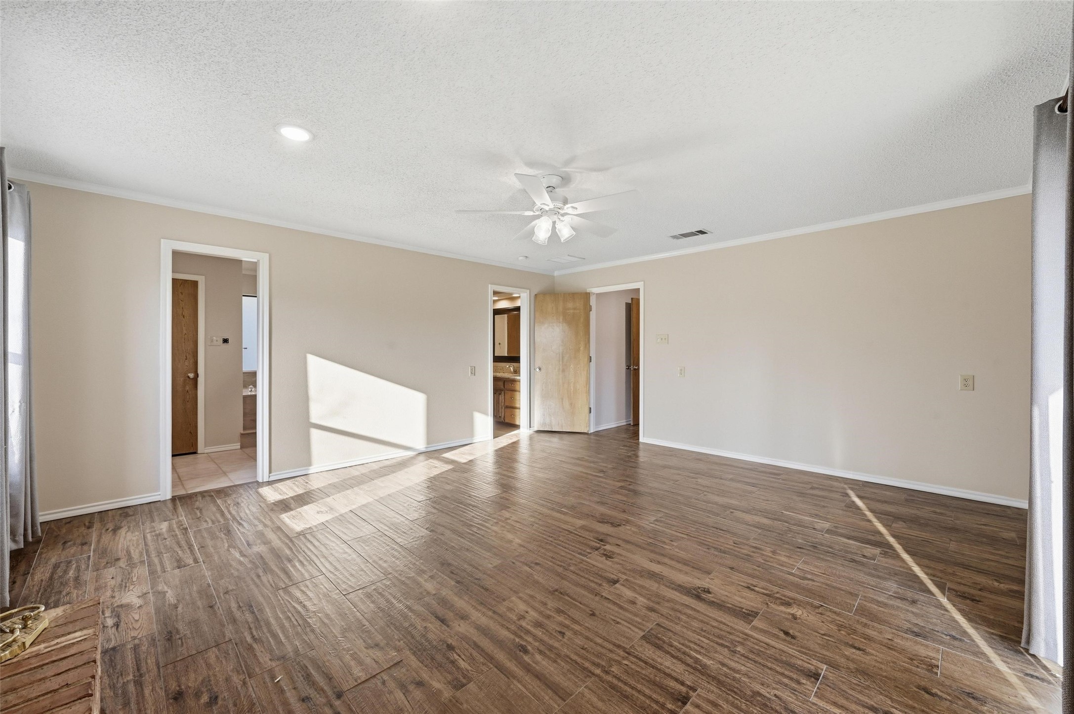 6208 Windsong Drive Arlington TX 76001
