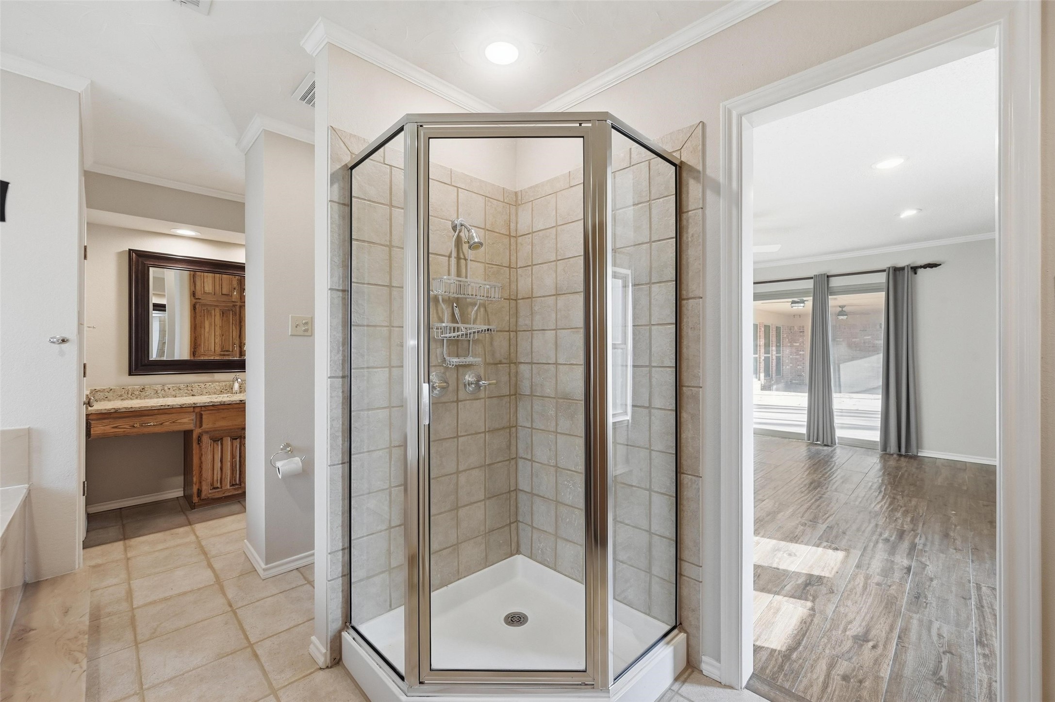 6208 Windsong Drive Arlington TX 76001