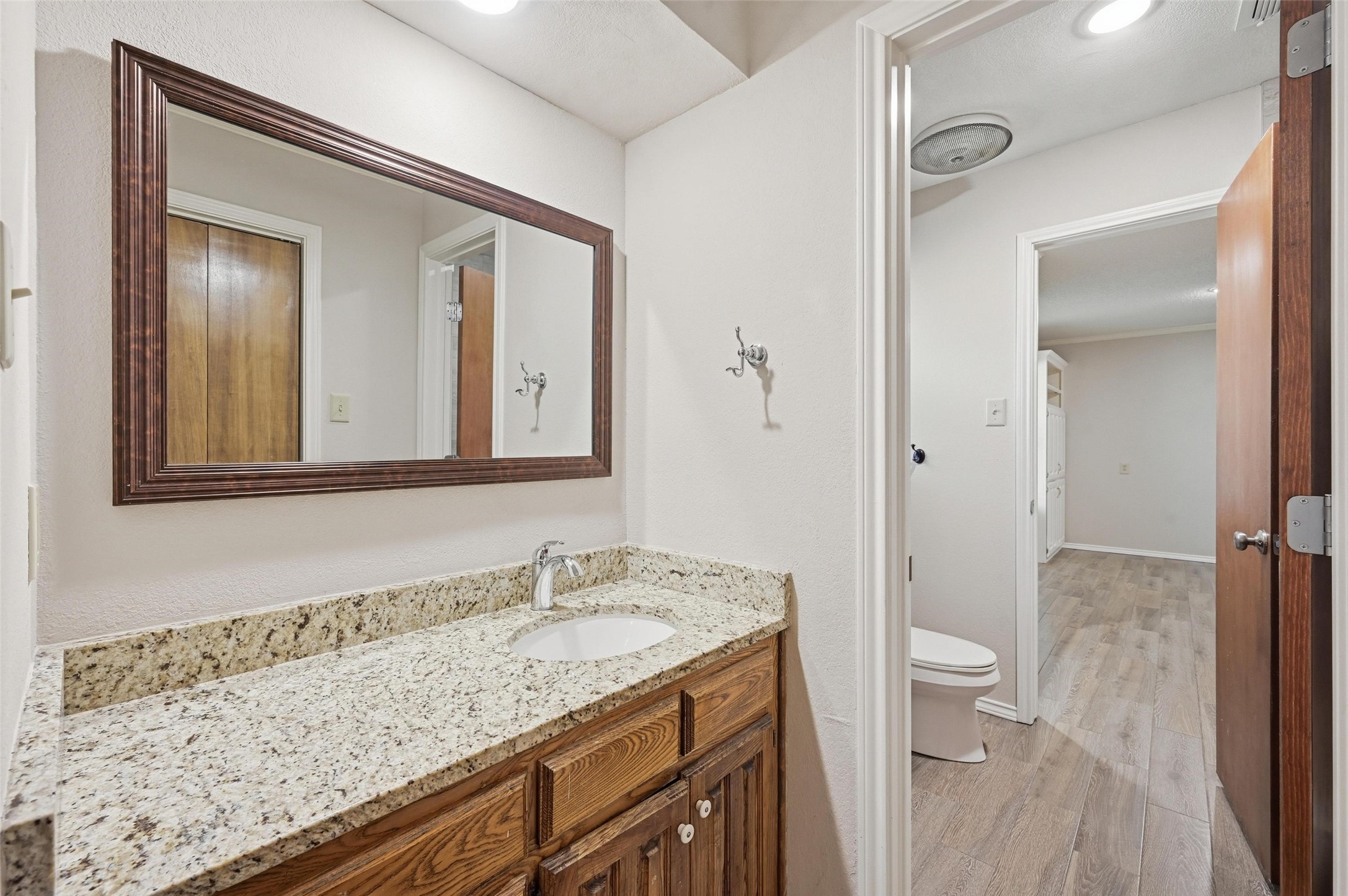 6208 Windsong Drive Arlington TX 76001