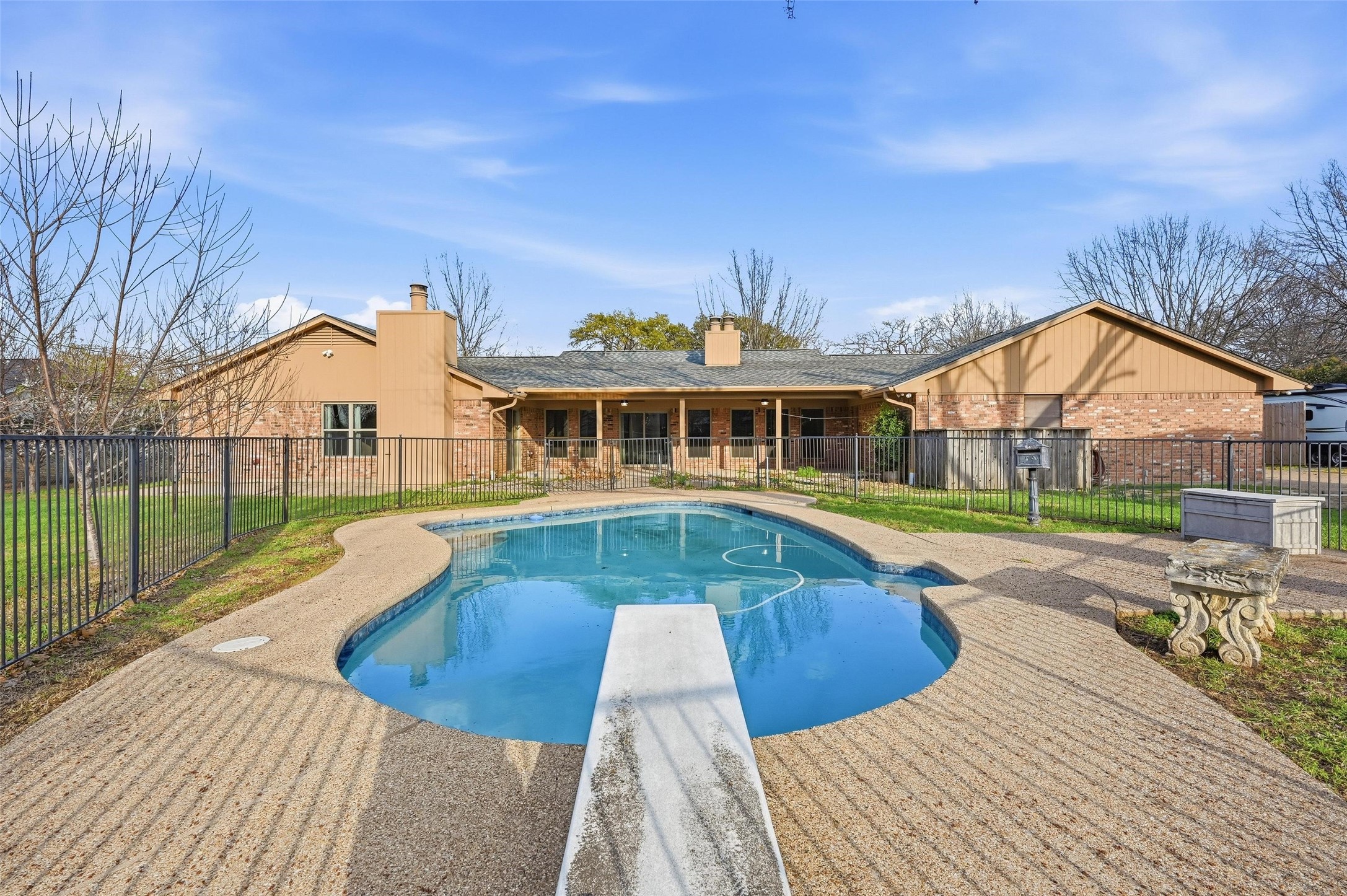 6208 Windsong Drive Arlington TX 76001