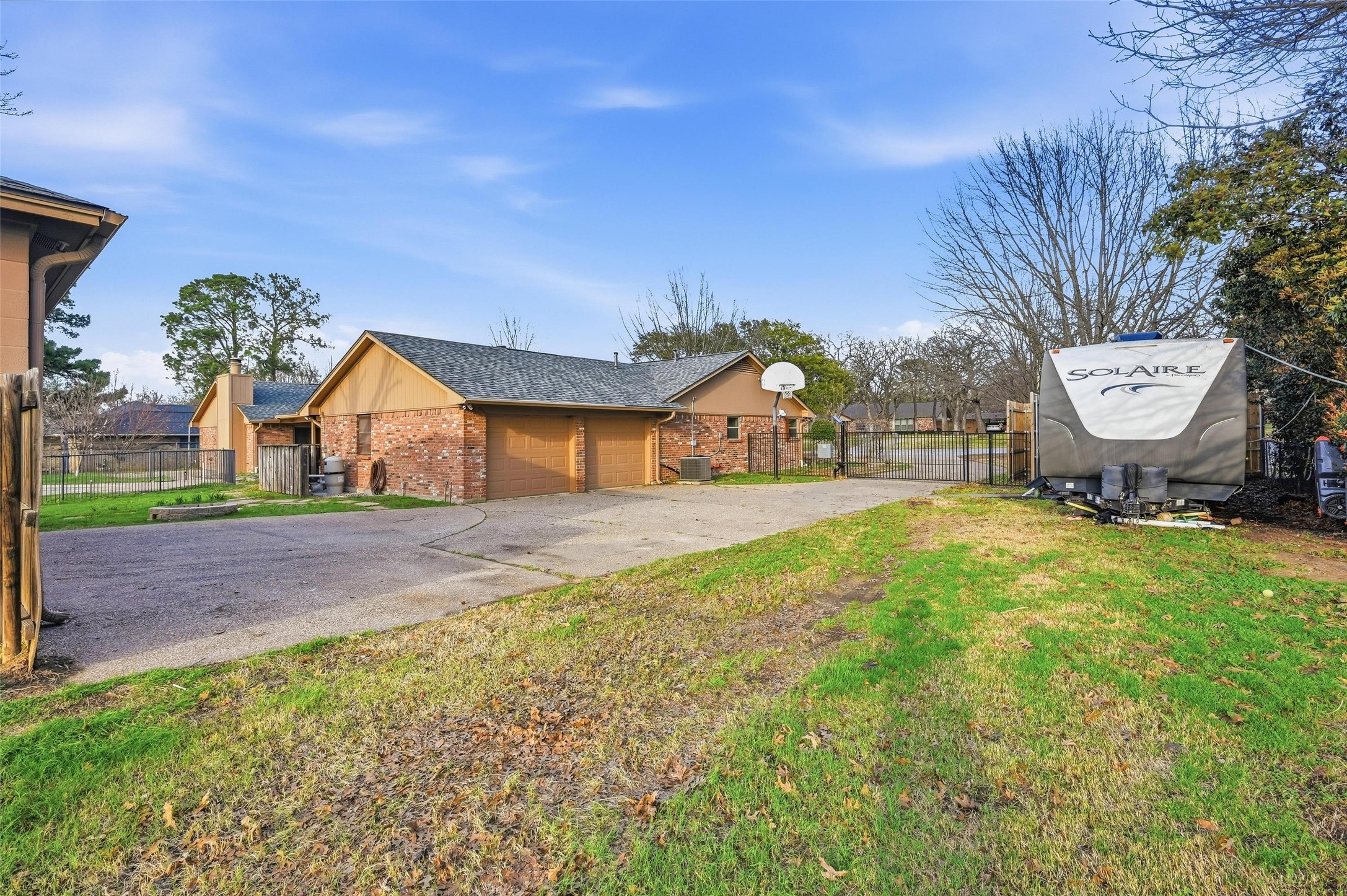 6208 Windsong Drive Arlington TX 76001