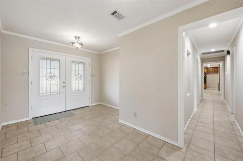 6208 Windsong Drive Arlington TX 76001