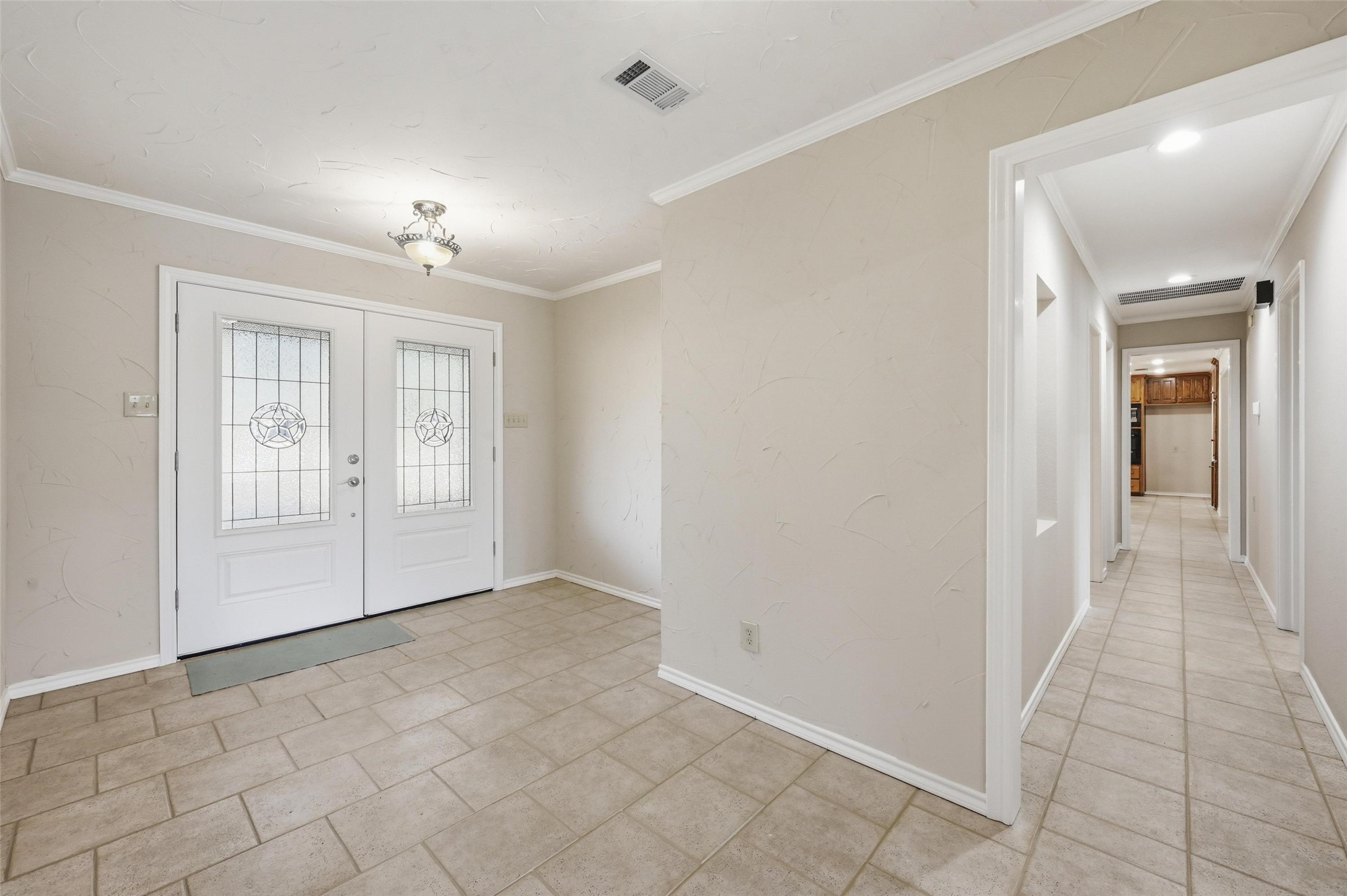 6208 Windsong Drive Arlington TX 76001