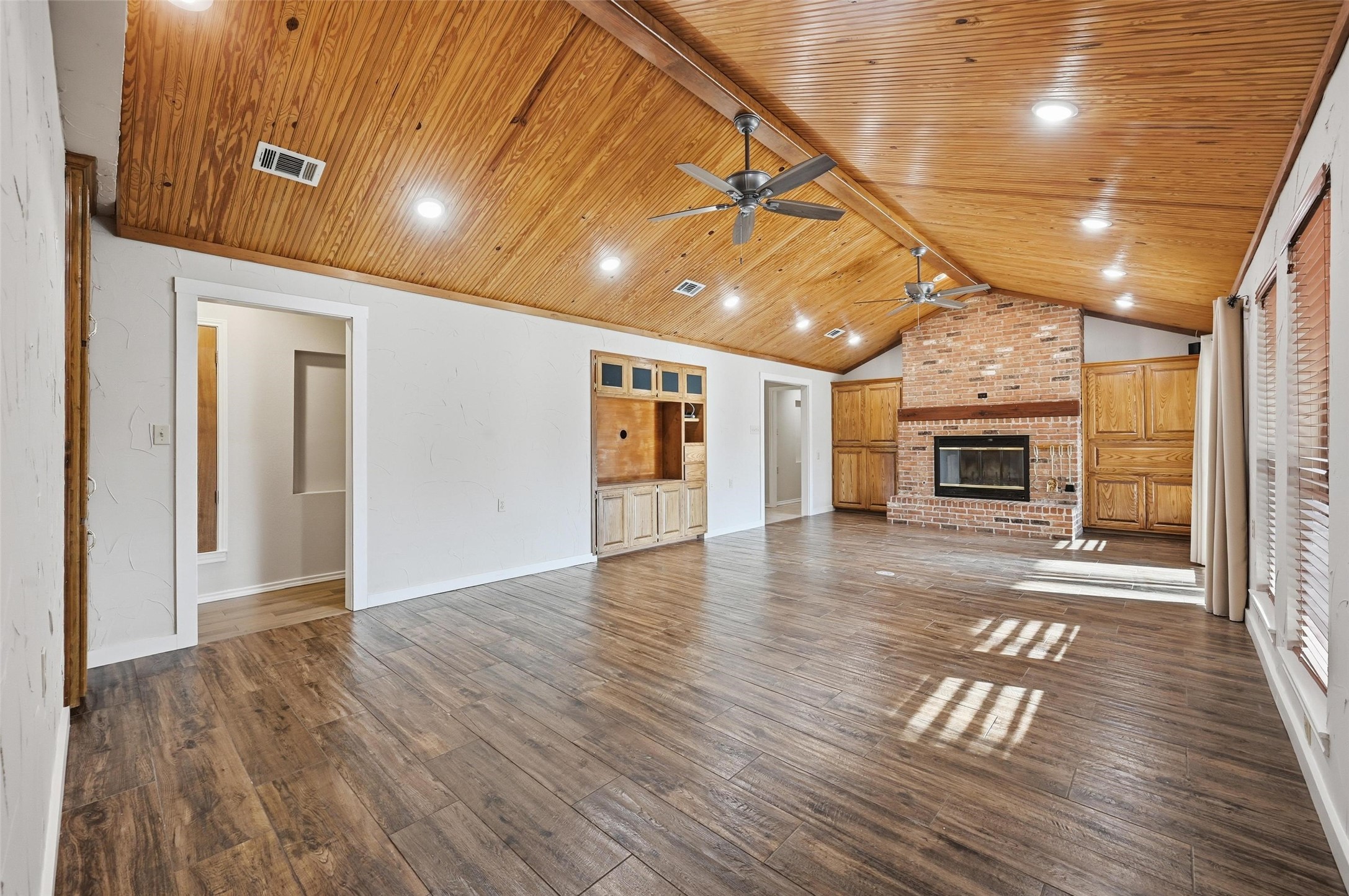 6208 Windsong Drive Arlington TX 76001