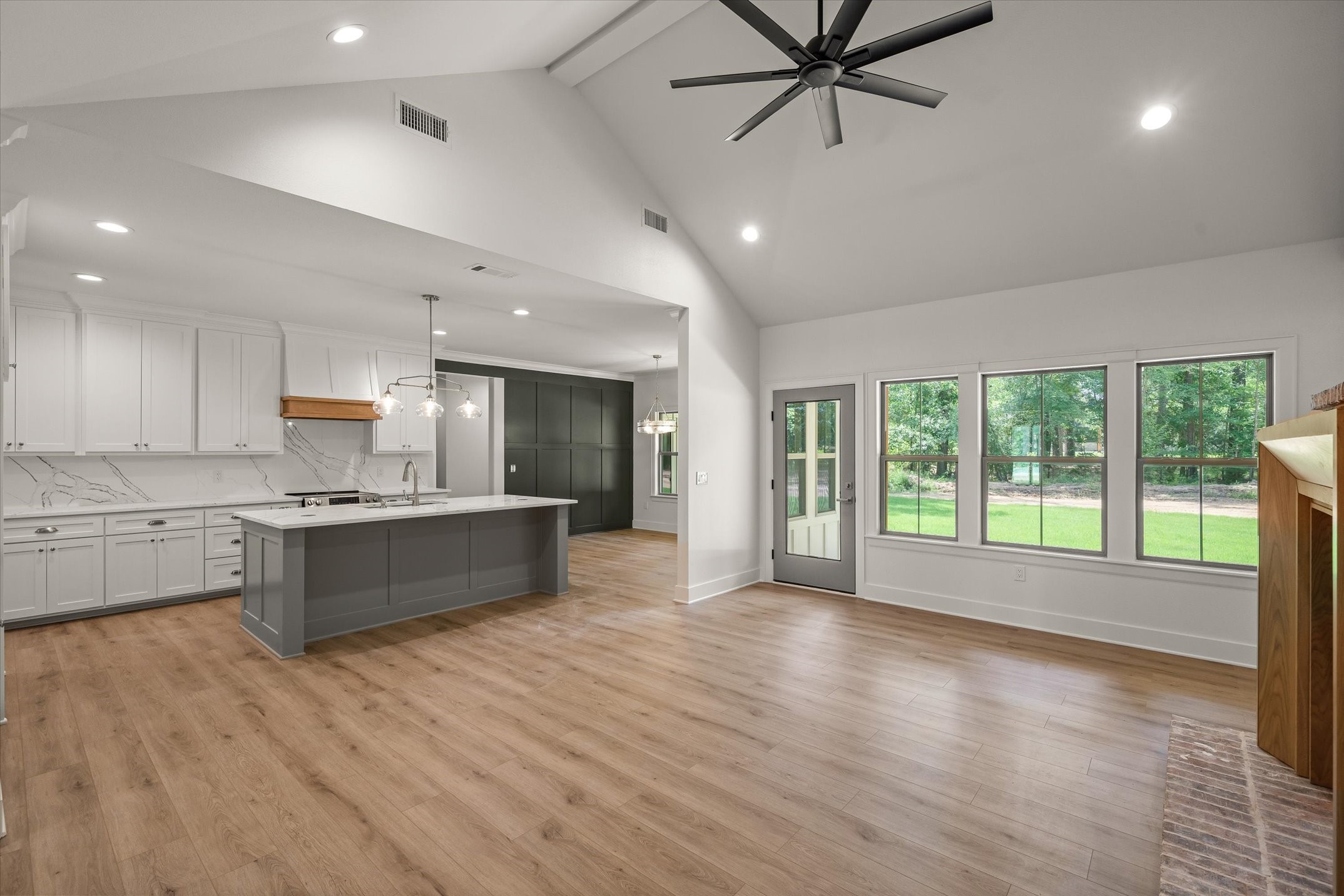 404 Private Road 5808 Grand Saline TX 75140