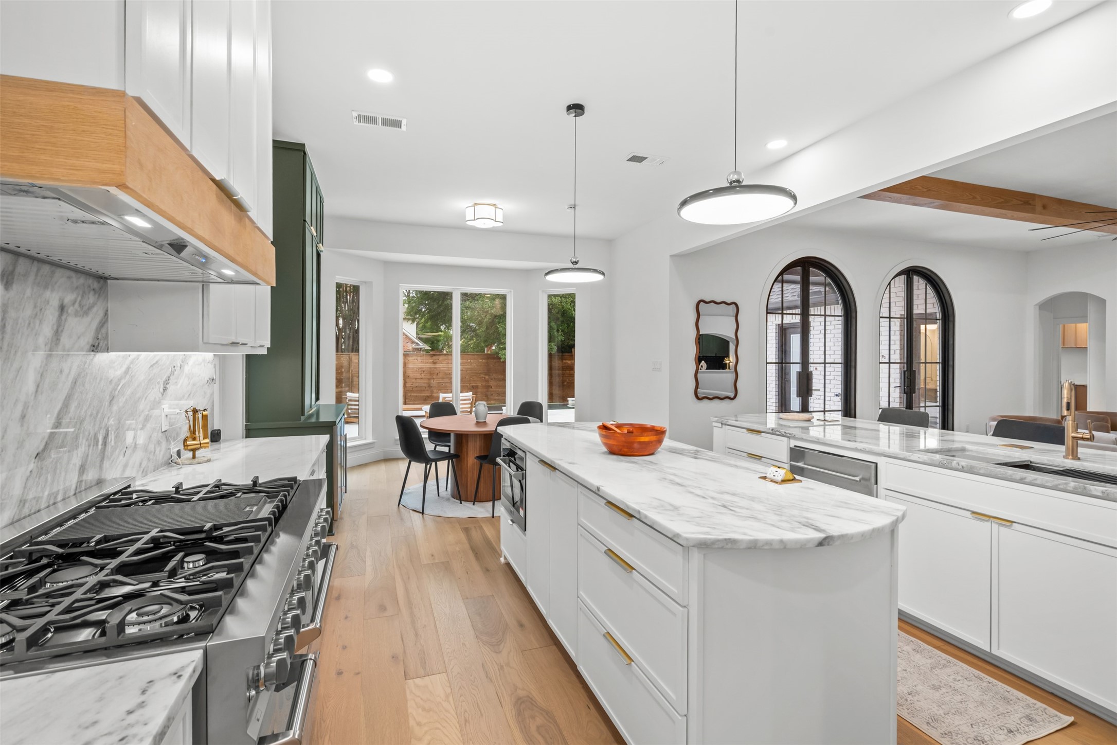 4736 Holly Tree Drive Dallas TX 75287