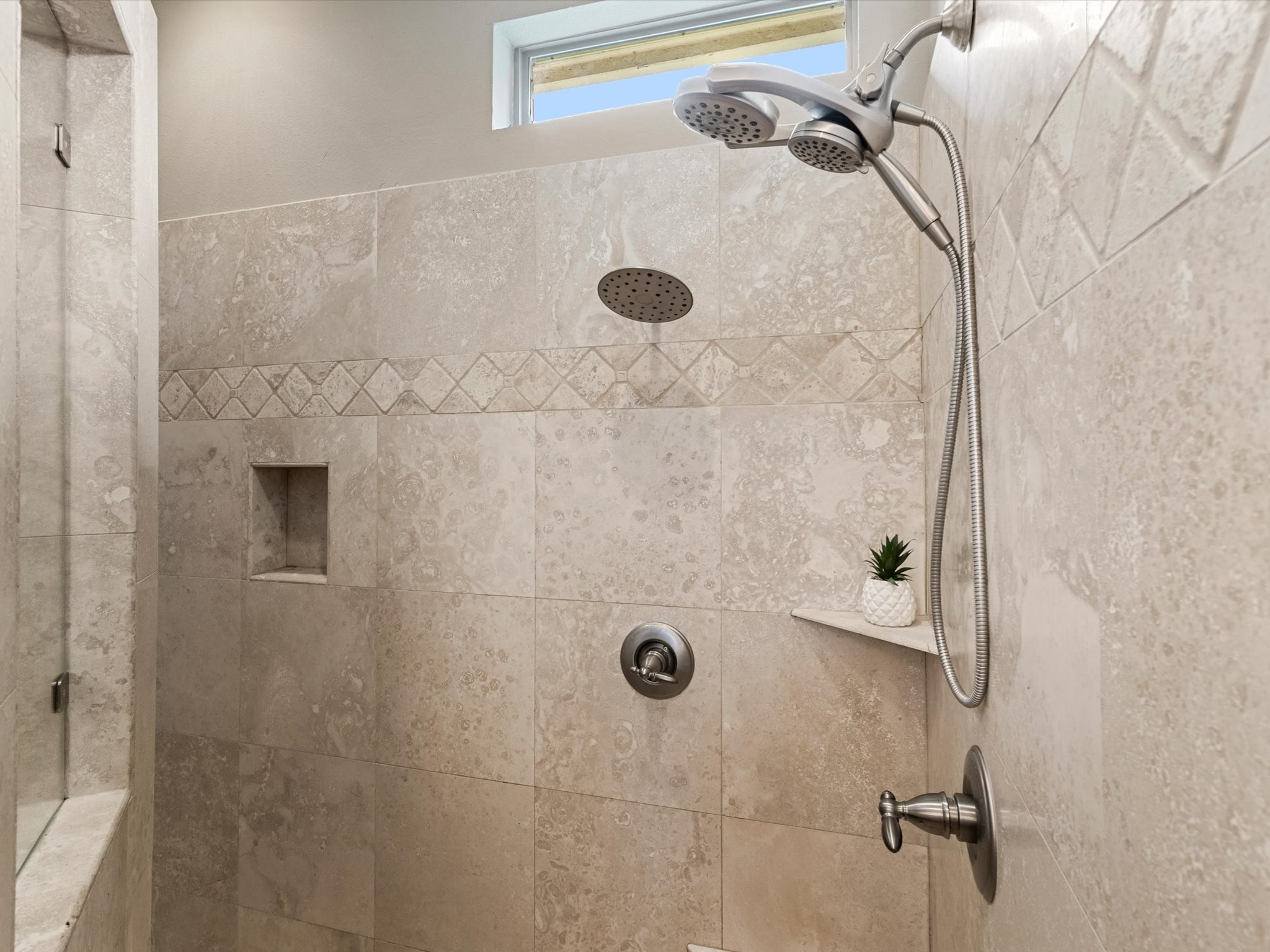 407 W Aurora Vista Trail Aurora TX 76078