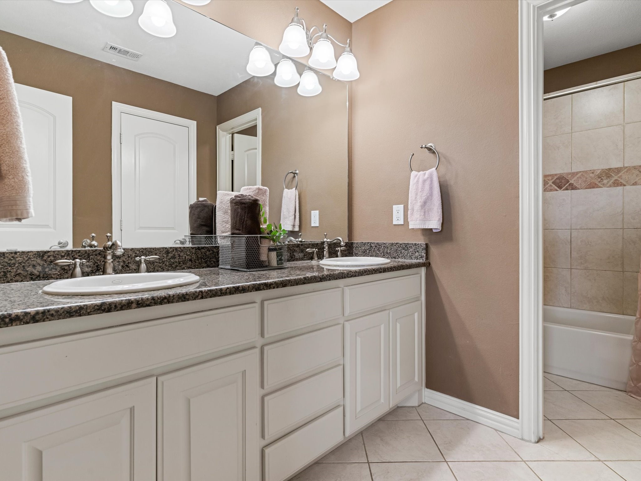 407 W Aurora Vista Trail Aurora TX 76078