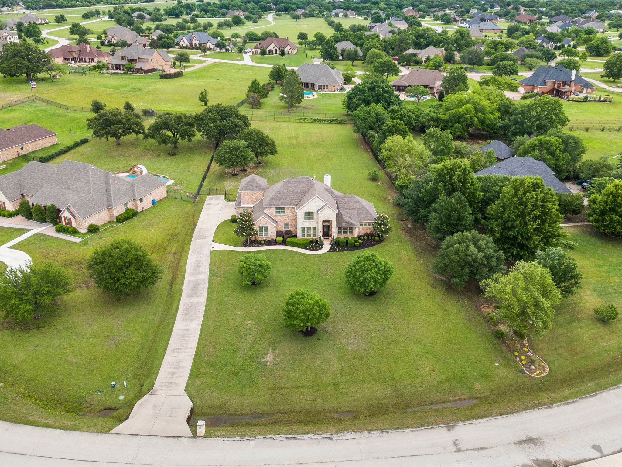 407 W Aurora Vista Trail Aurora TX 76078