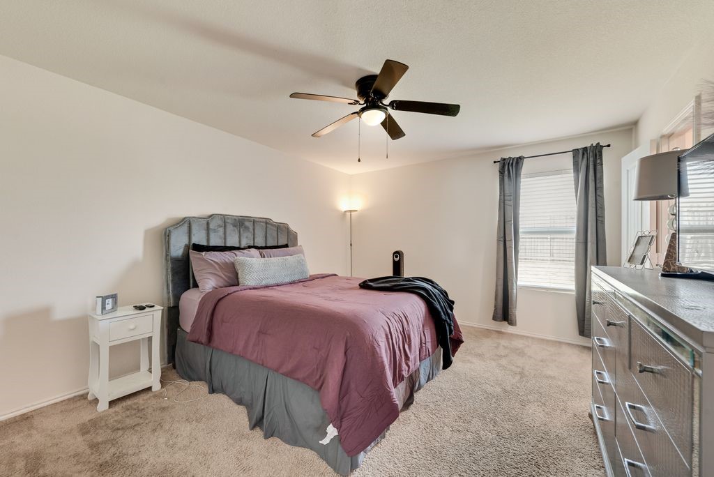1806 Barrie Way Crandall TX 75114