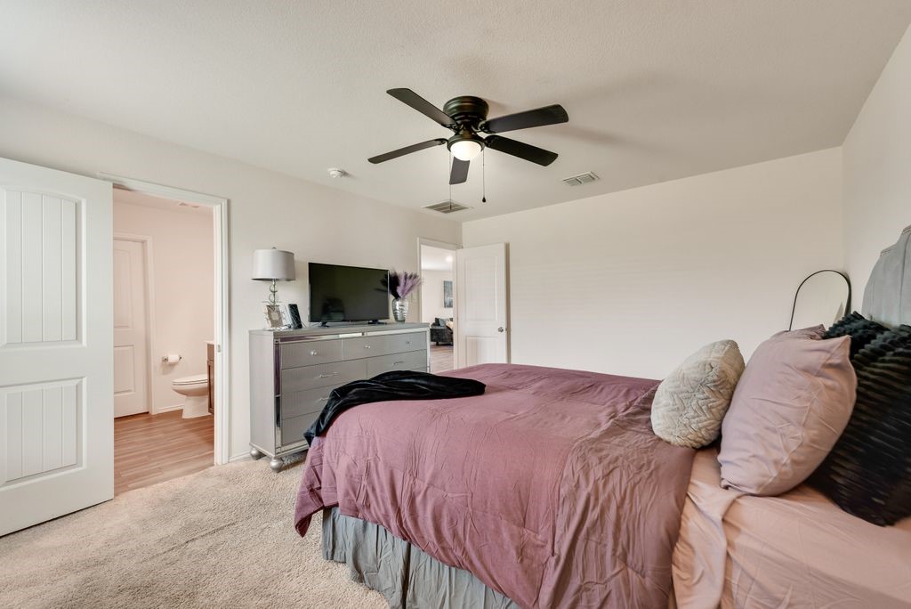 1806 Barrie Way Crandall TX 75114