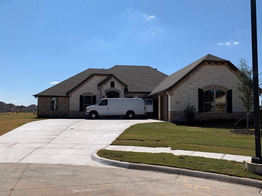 3033 Reed Court Granbury TX 76048