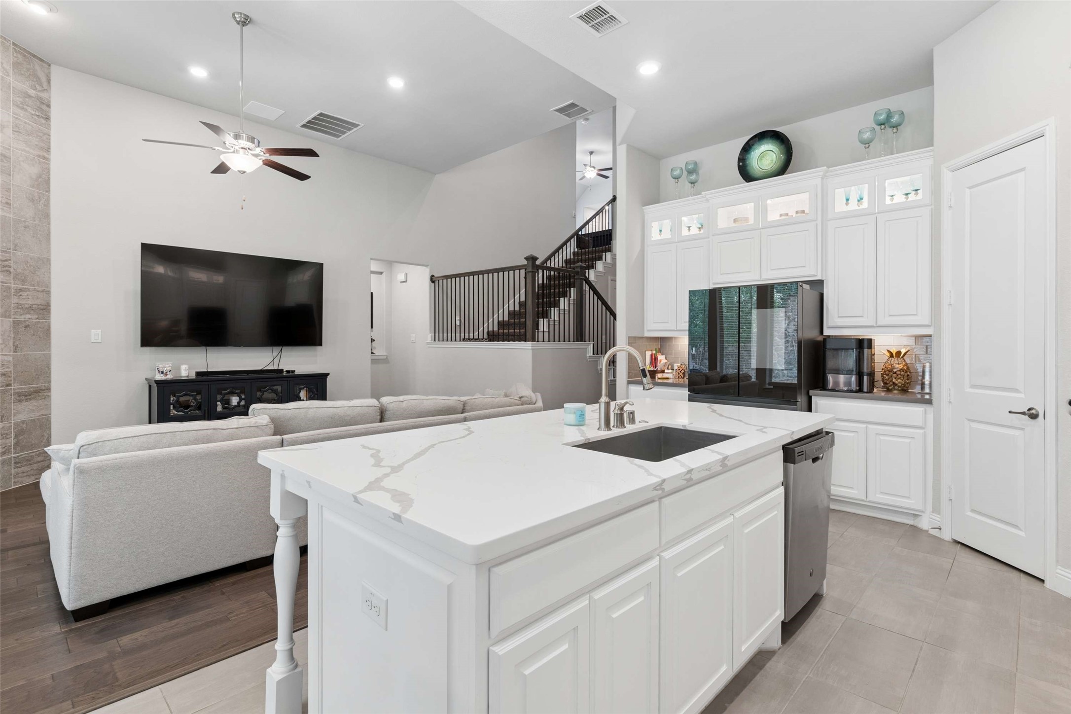 3290 Brookglen Drive Lewisville TX 75010