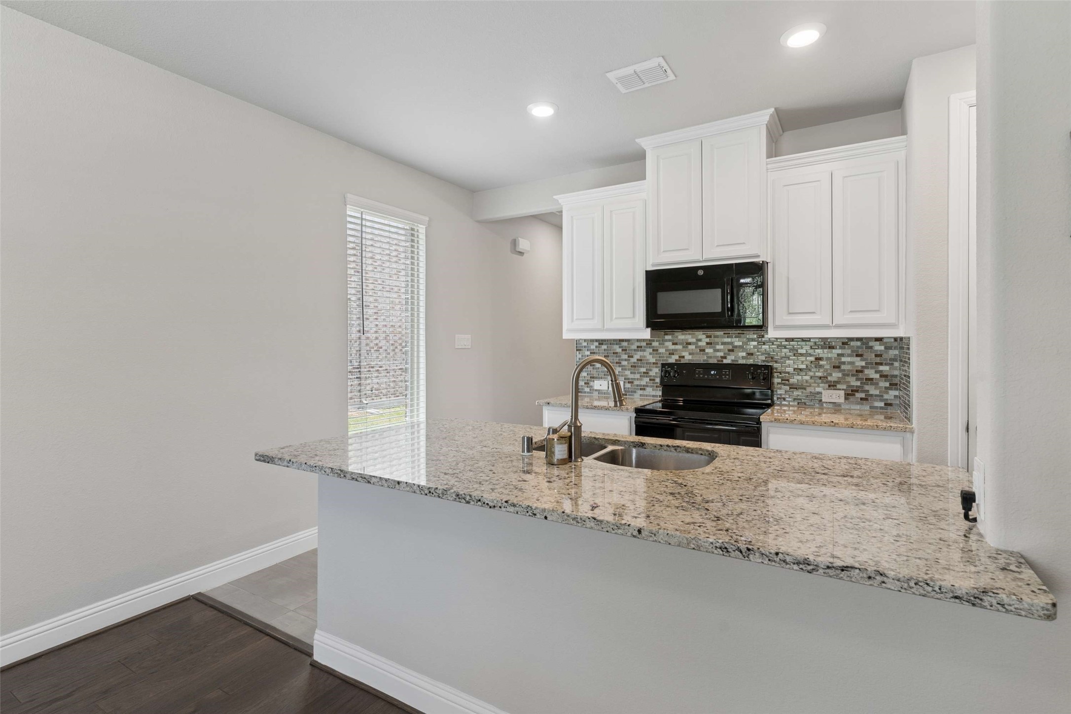 3290 Brookglen Drive Lewisville TX 75010