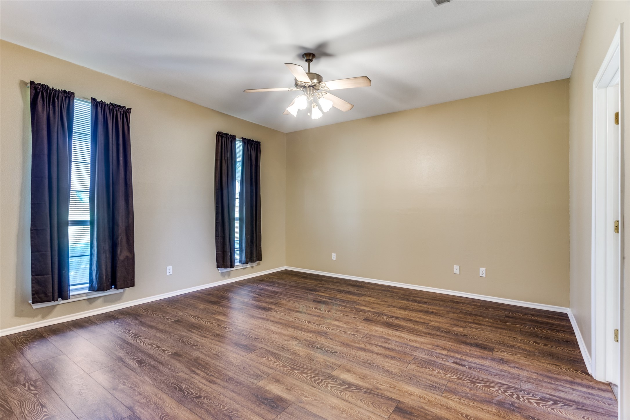 9879 W Highway 199 Poolville TX 76487