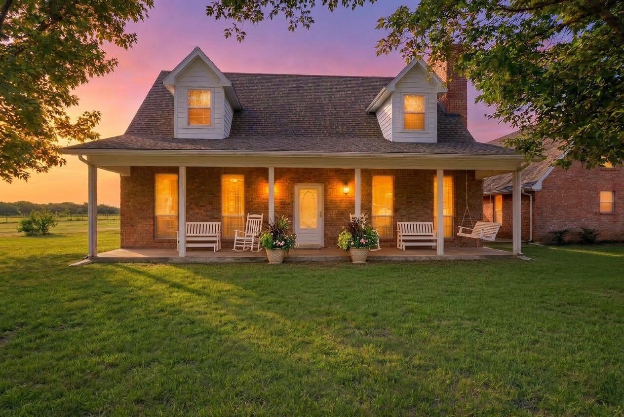 9879 W Highway 199 Poolville TX 76487