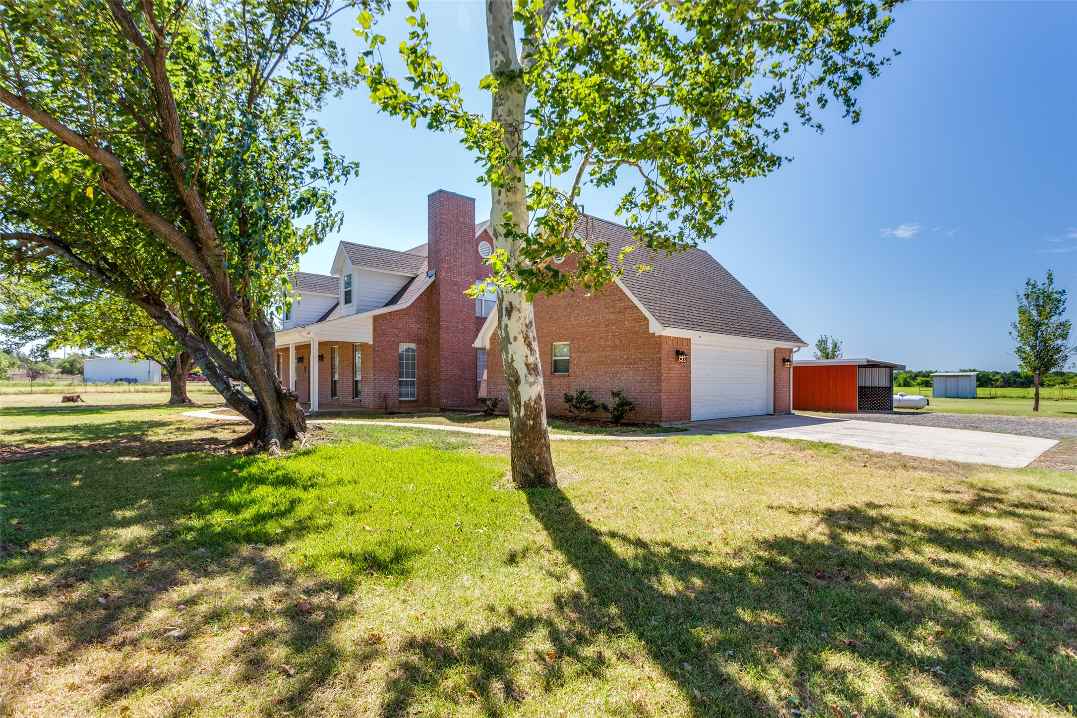 9879 W Highway 199 Poolville TX 76487