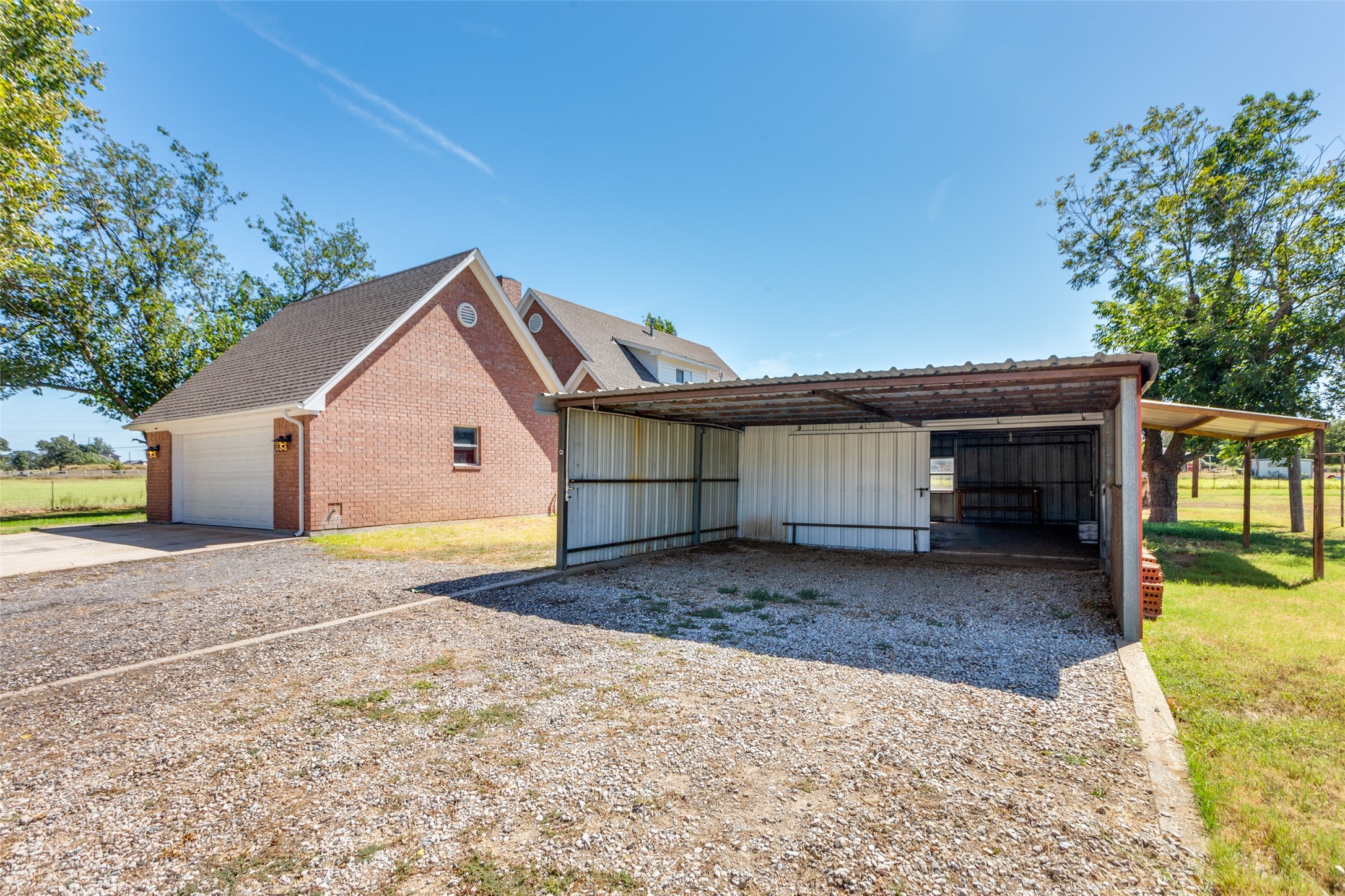 9879 W Highway 199 Poolville TX 76487