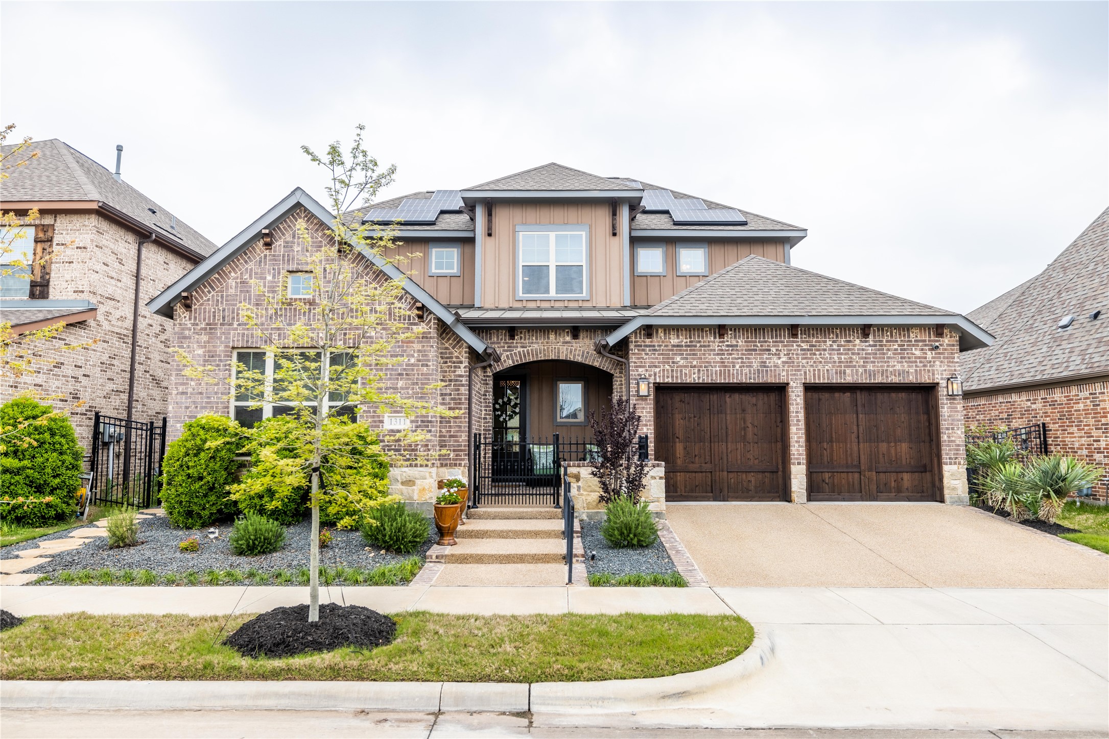 1311 Scarlet Oak Drive Arlington TX 76005