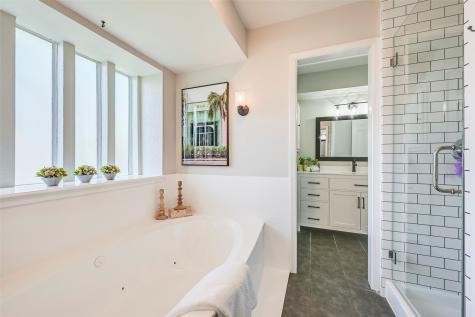 1913 Middle Glen Drive Carrollton TX 75007