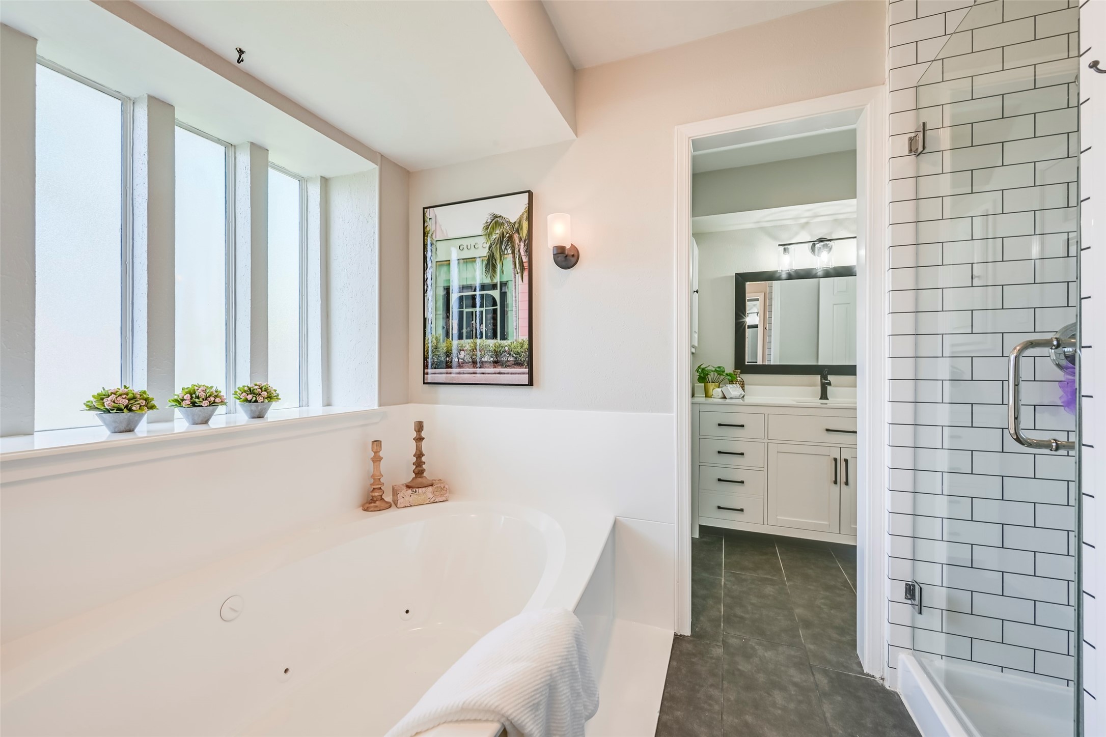1913 Middle Glen Drive Carrollton TX 75007
