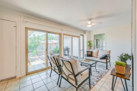 1913 Middle Glen Drive Carrollton TX 75007