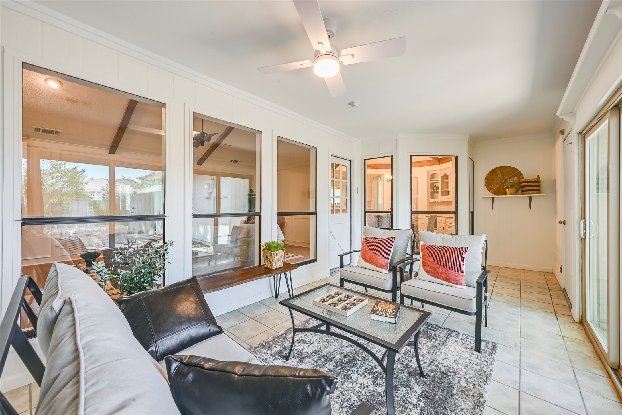 1913 Middle Glen Drive Carrollton TX 75007