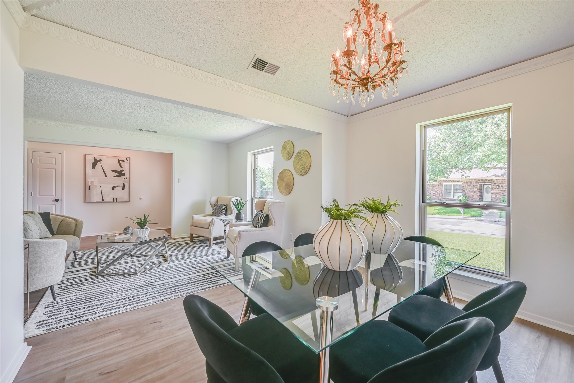 1913 Middle Glen Drive Carrollton TX 75007