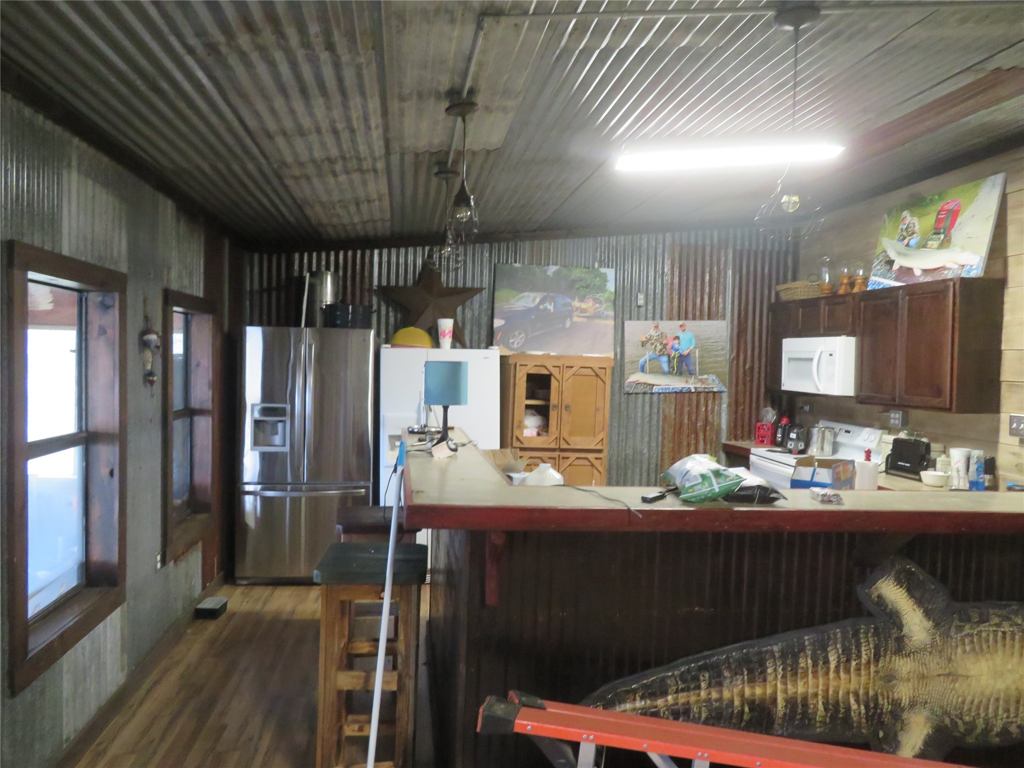 111 W Fm 321 (Off) Cayuga TX 75840