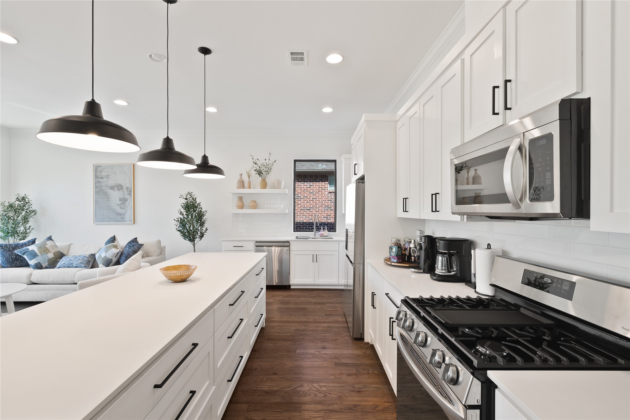 5014 Mission Avenue Dallas TX 75206