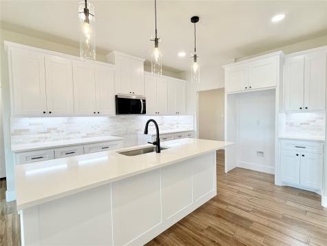 1013 Sabrina Court Weatherford TX 76085
