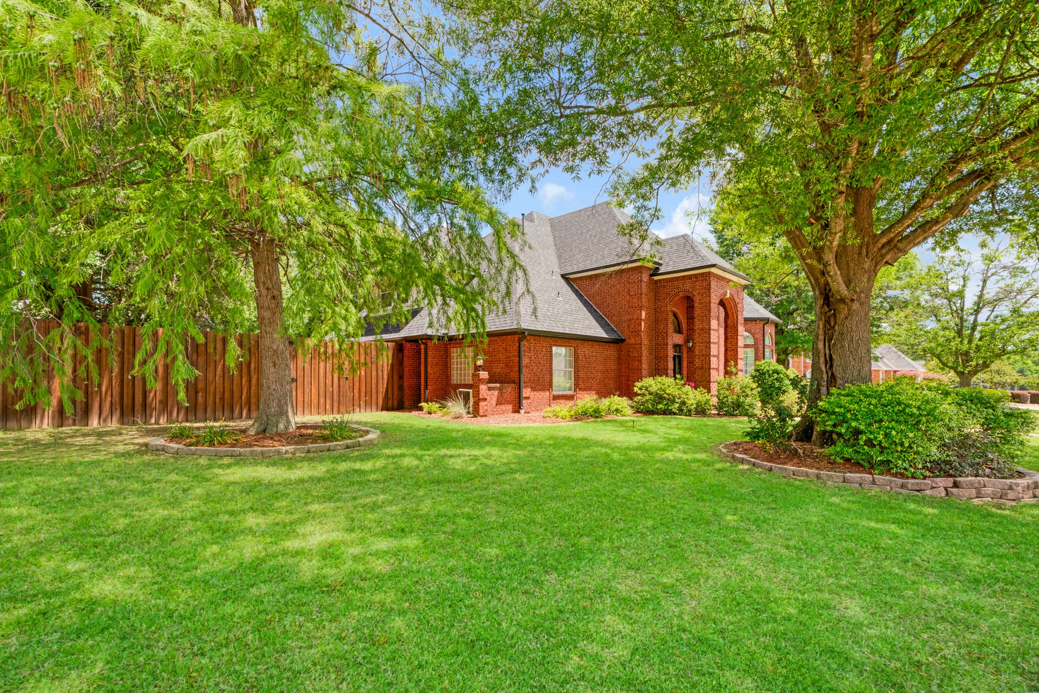 3035 Oak Creek Drive Paris TX 75462