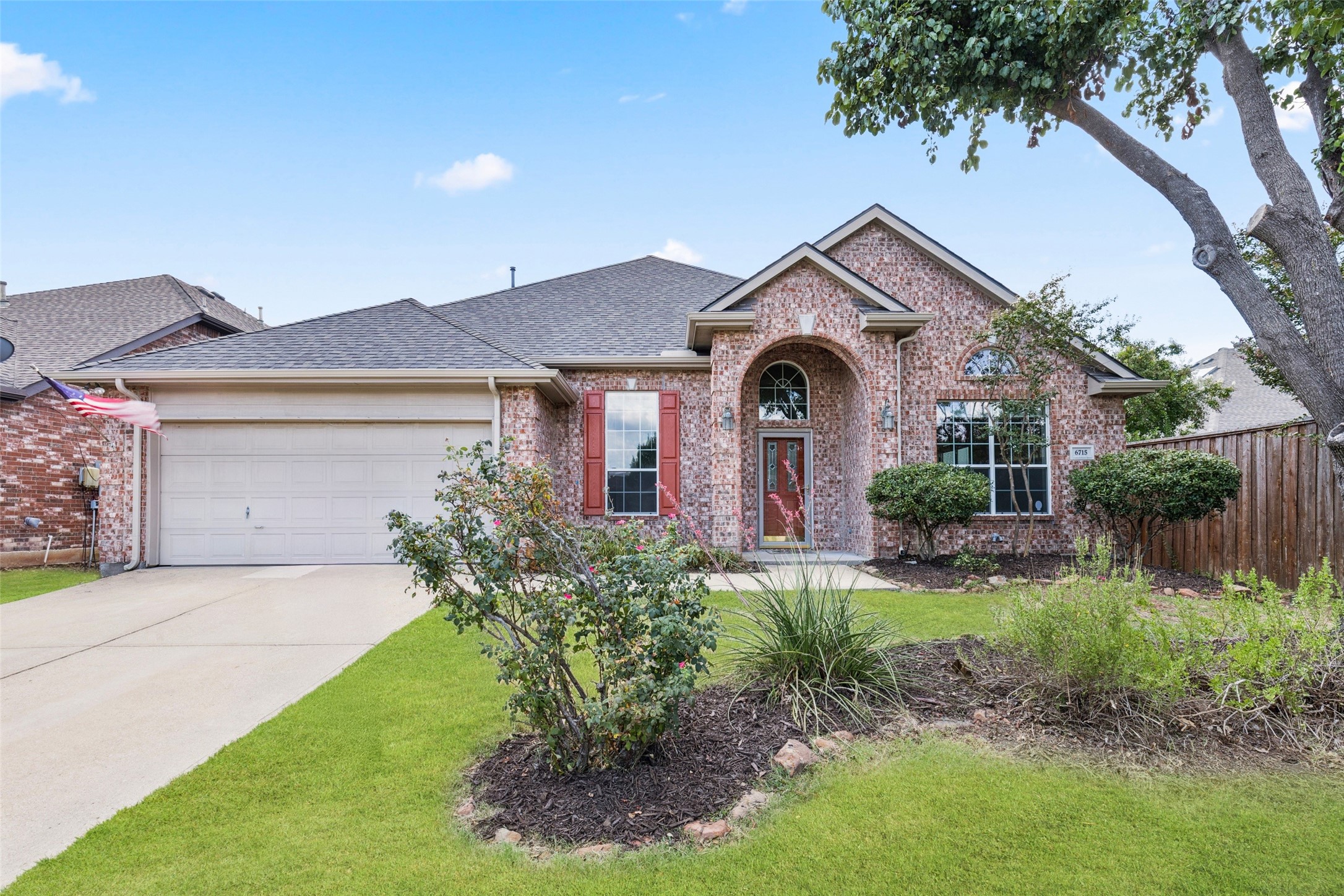 6715 Highland Crest Lane Sachse TX 75048