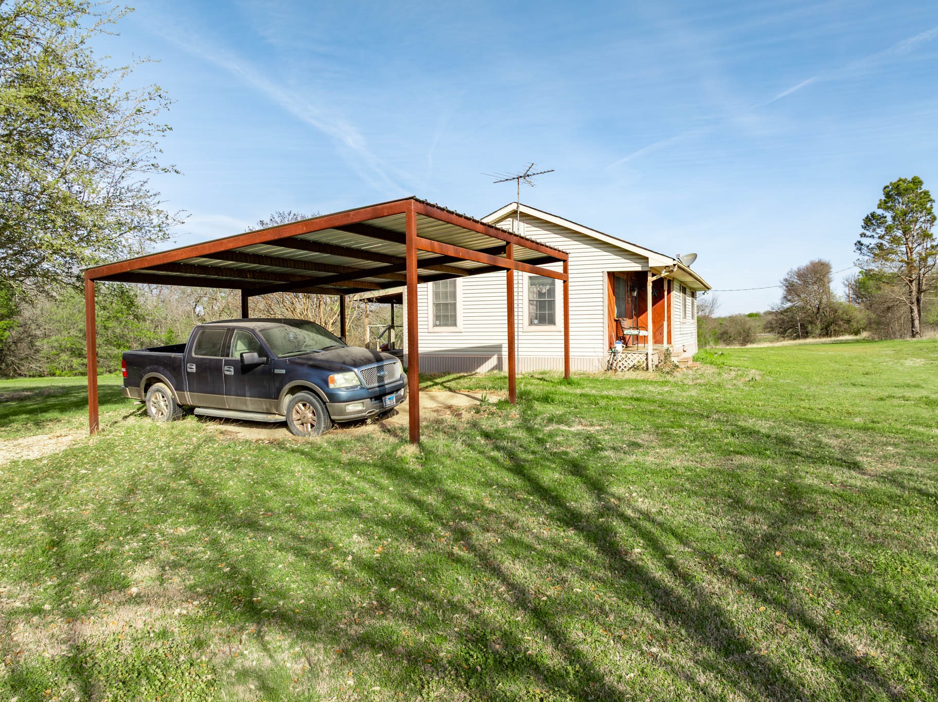 3692 Fm 66 Grandview TX 76050