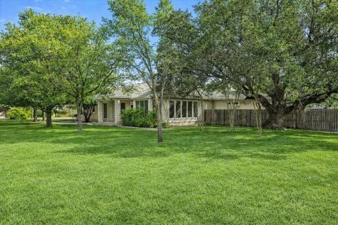 206 N Bouldin Street Hamilton TX 76531