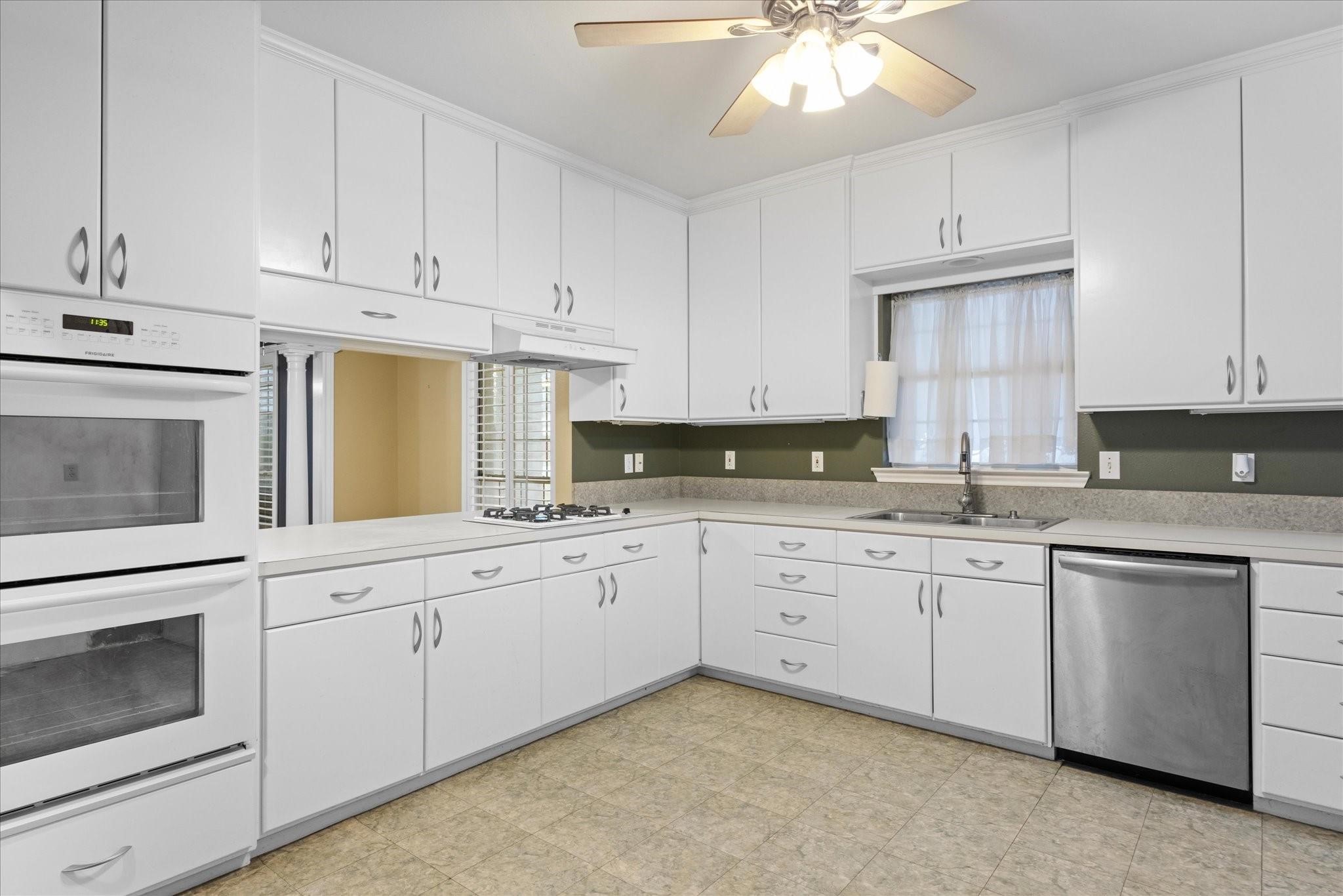 206 N Bouldin Street Hamilton TX 76531