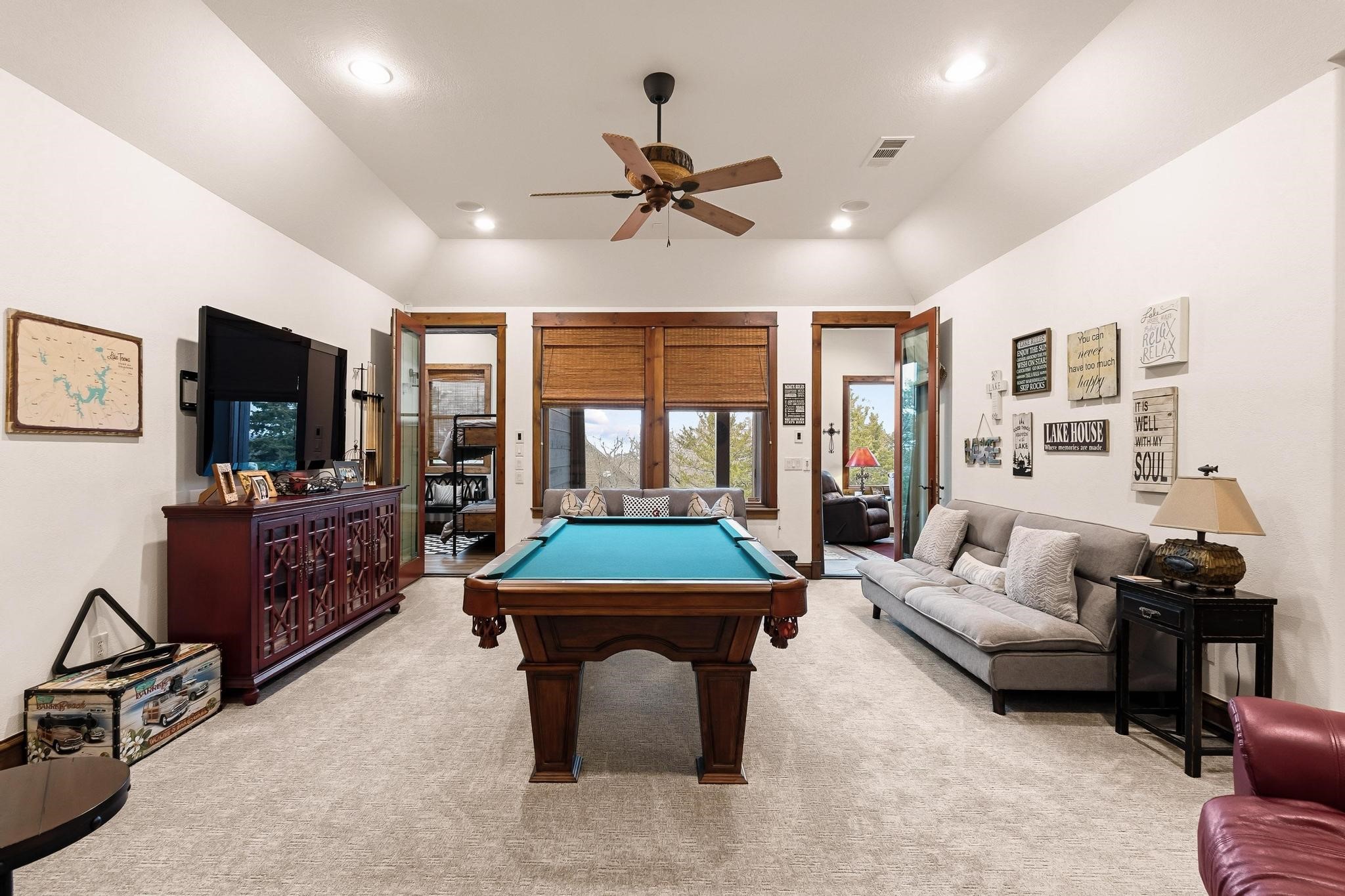 220 Oak Hills Drive Pottsboro TX 75076