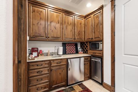 220 Oak Hills Drive Pottsboro TX 75076