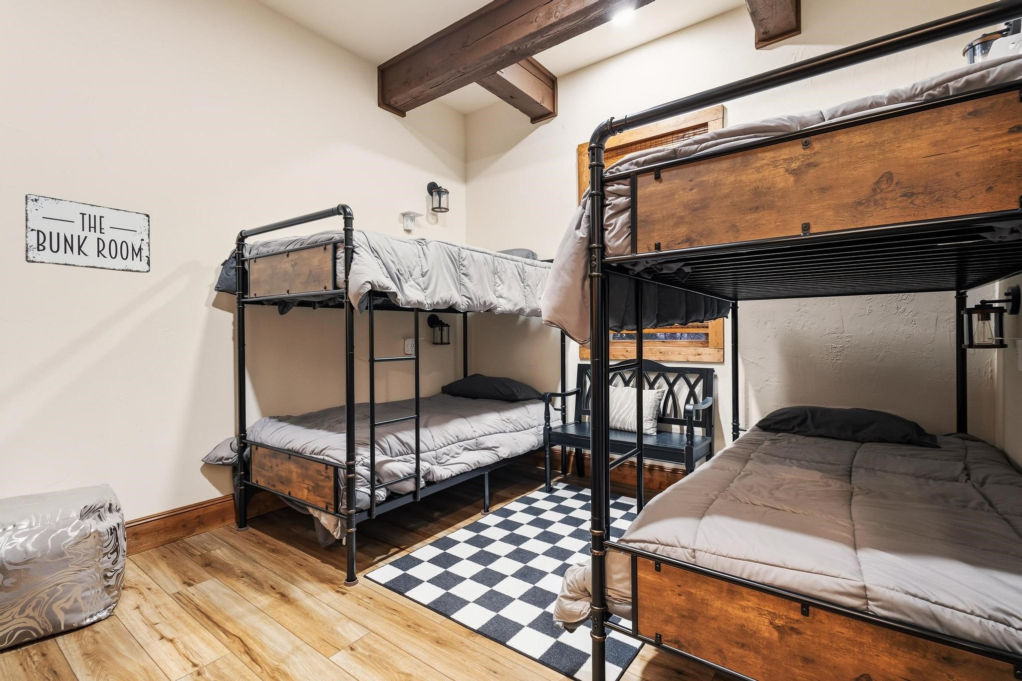 220 Oak Hills Drive Pottsboro TX 75076