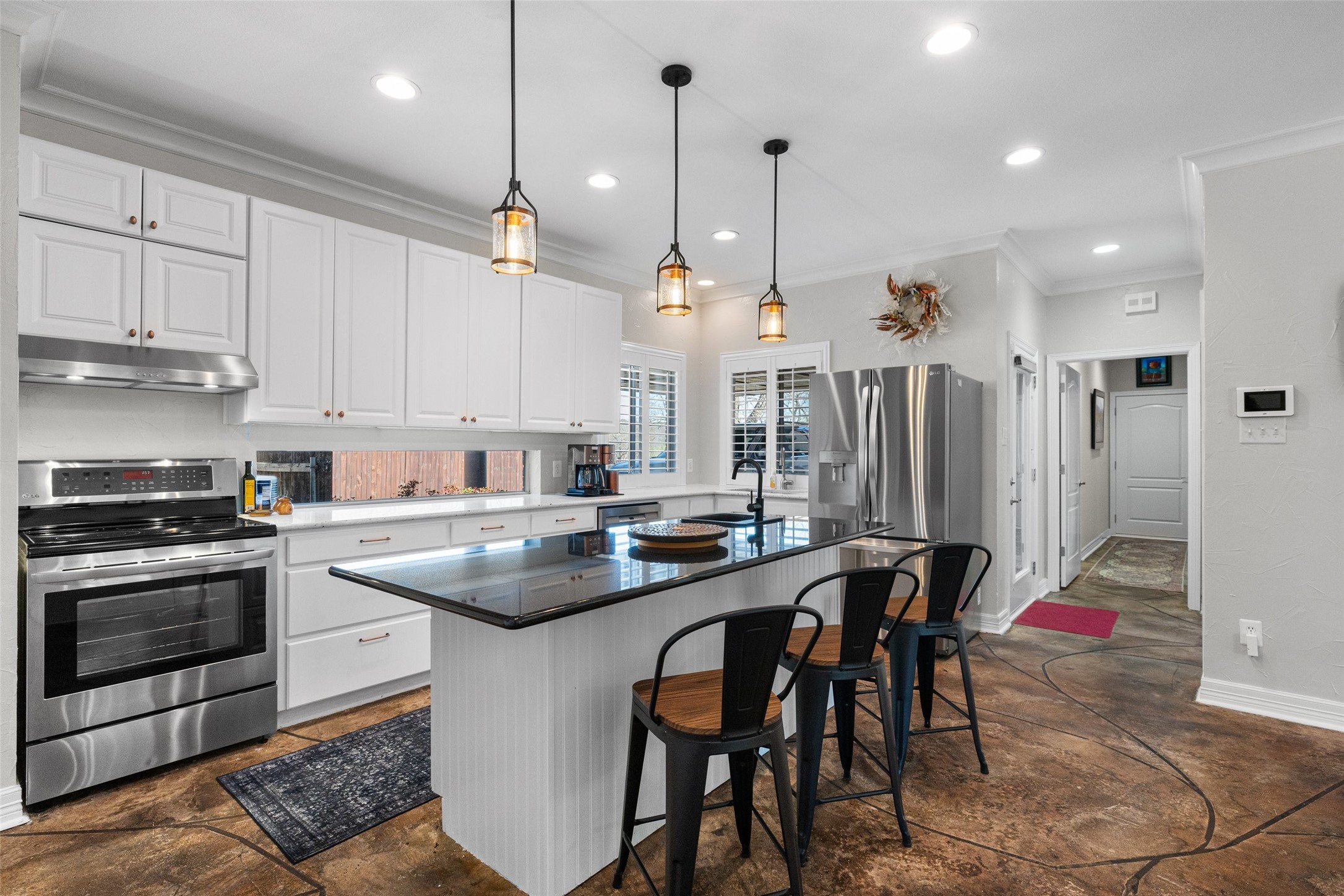8903 Ravenswood Road Granbury TX 76049