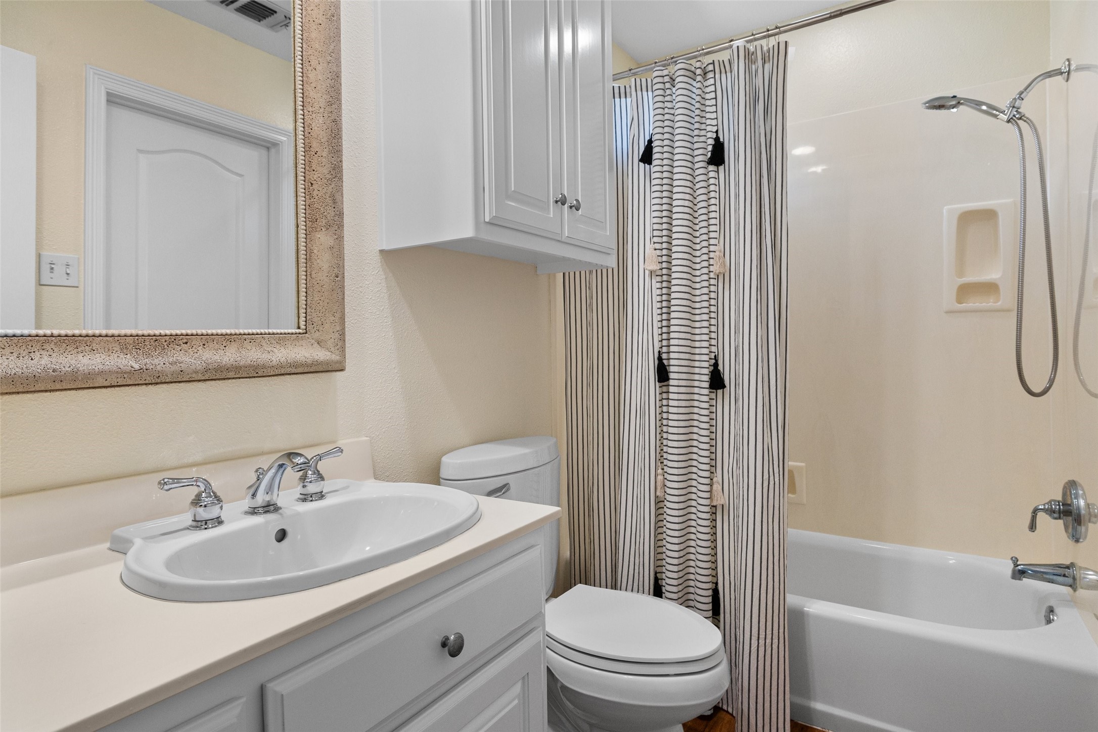 8903 Ravenswood Road Granbury TX 76049