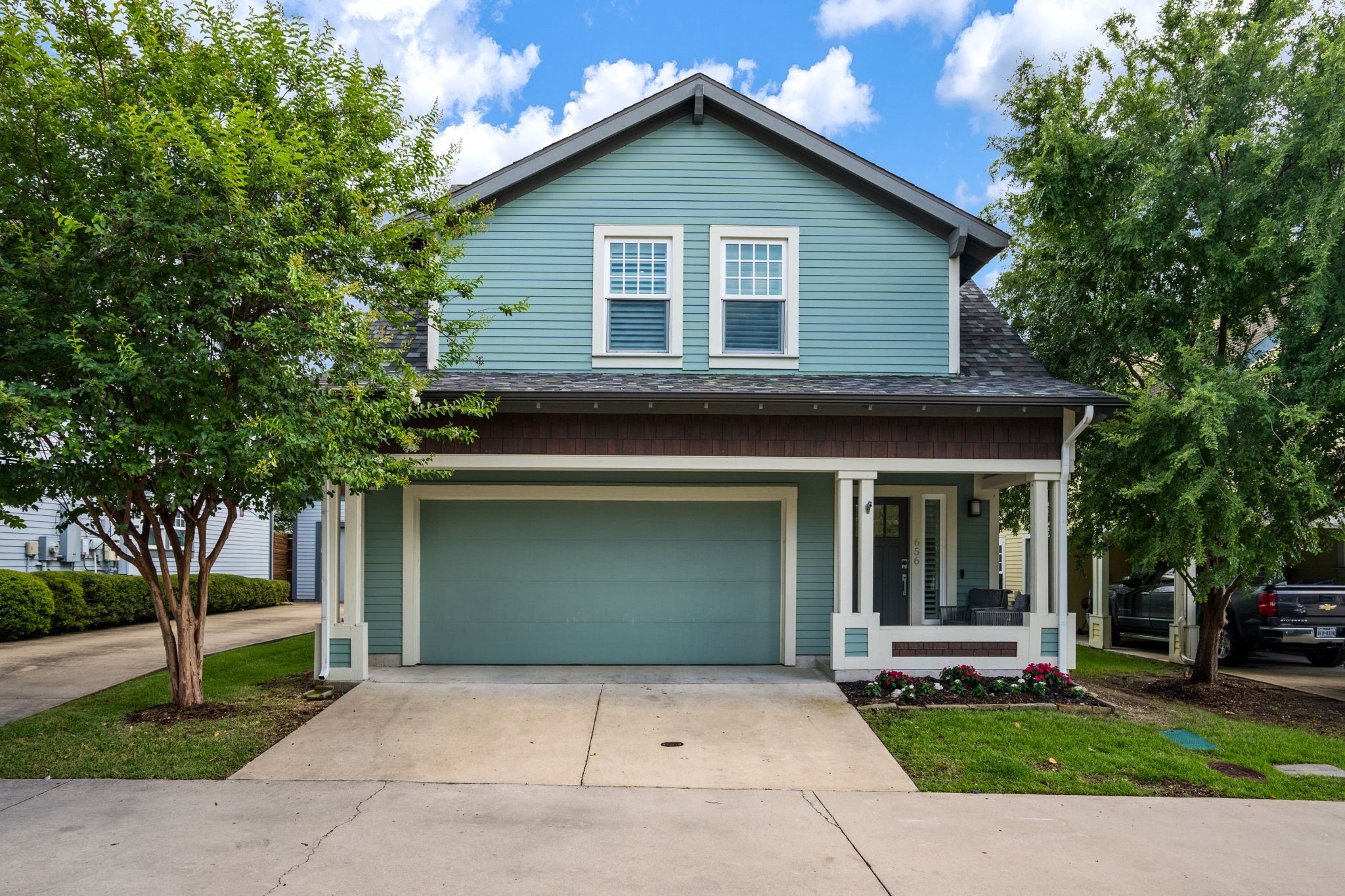 656 Bishop Heights Lane Dallas TX 75208