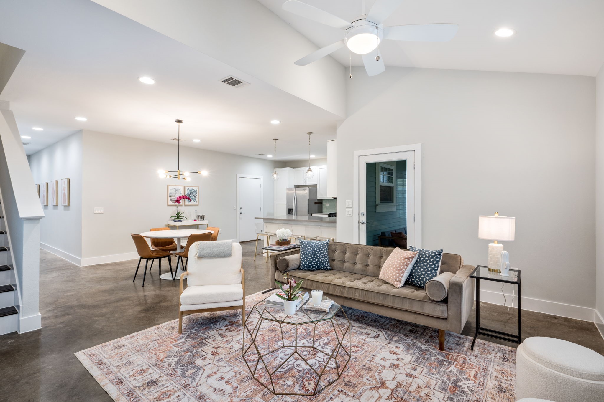656 Bishop Heights Lane Dallas TX 75208