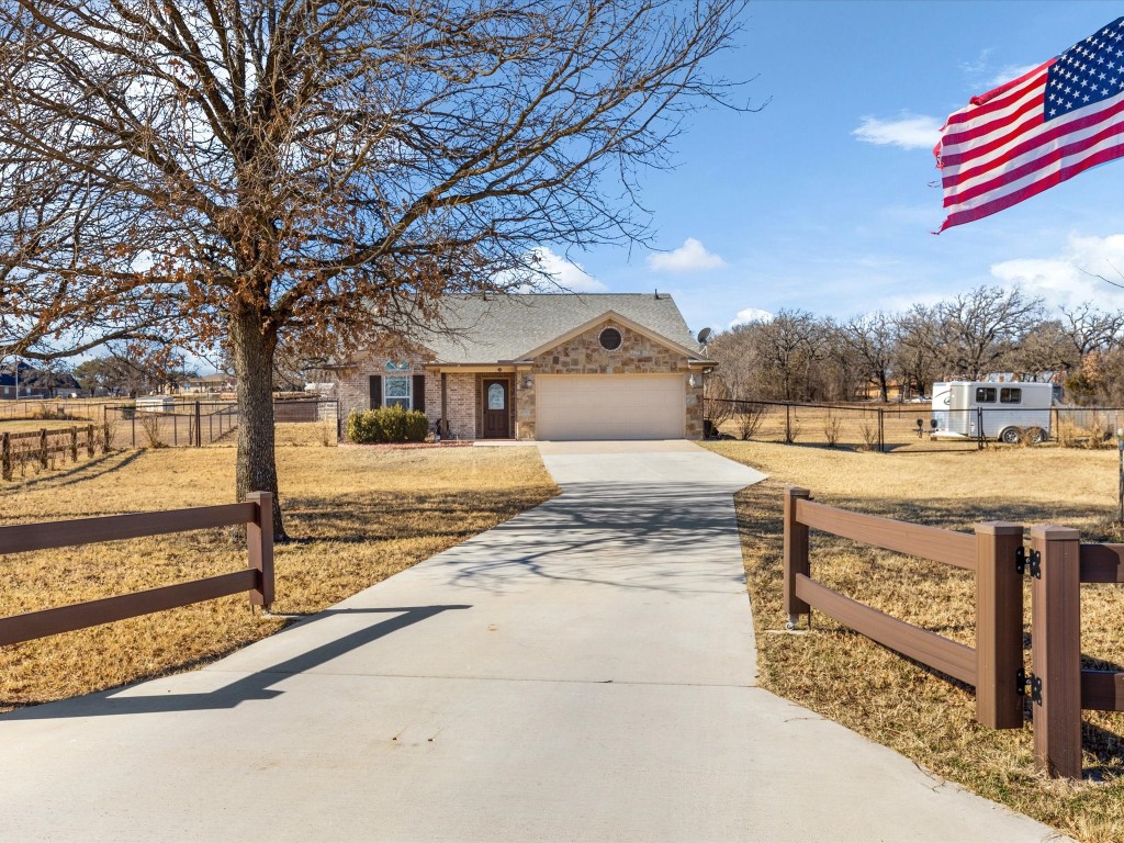 124 Kersh Lane Springtown TX 76082