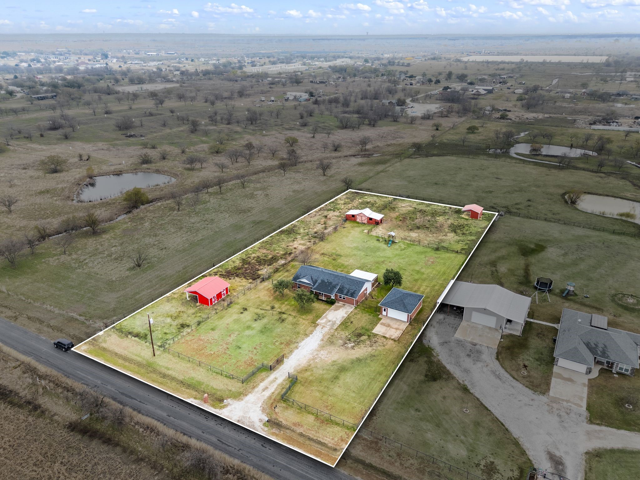 6935 H Lively Road Ponder TX 76259