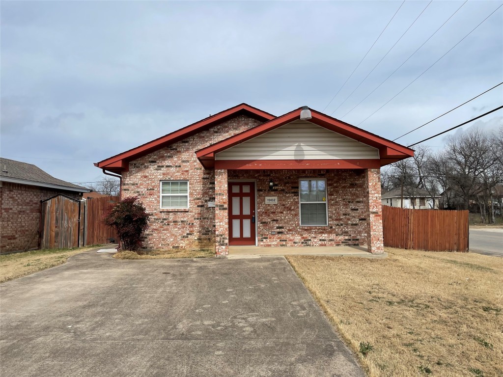 1902 Beaumont Street Grand Prairie TX 75051