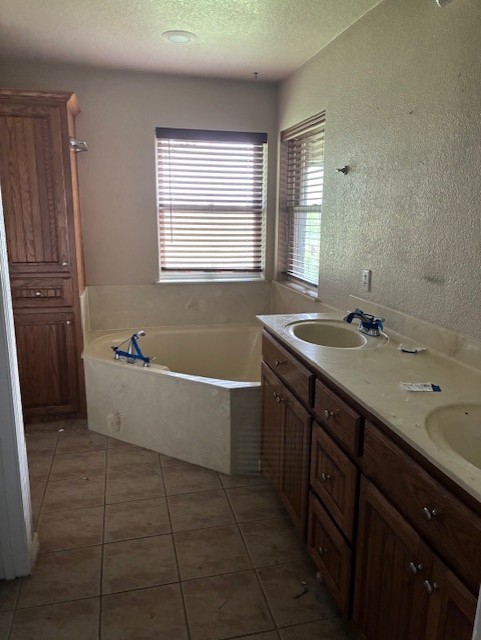 1157 N 3rd Street Wills Point TX 75169
