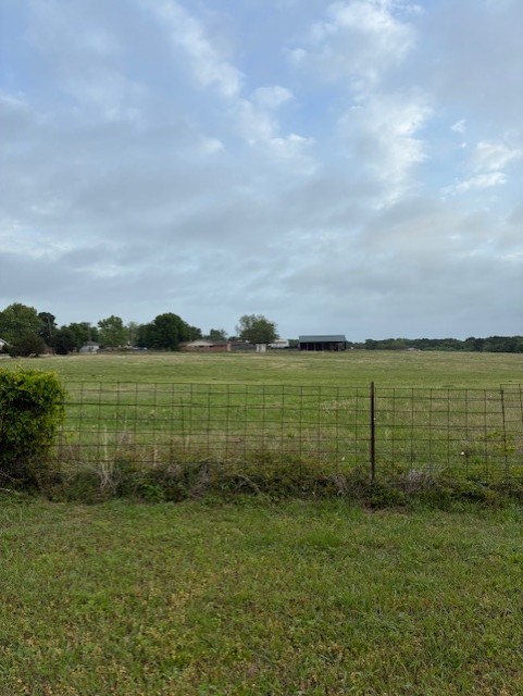 1157 N 3rd Street Wills Point TX 75169