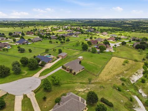 6900 Breezy Bluff Court Fort Worth TX 76126