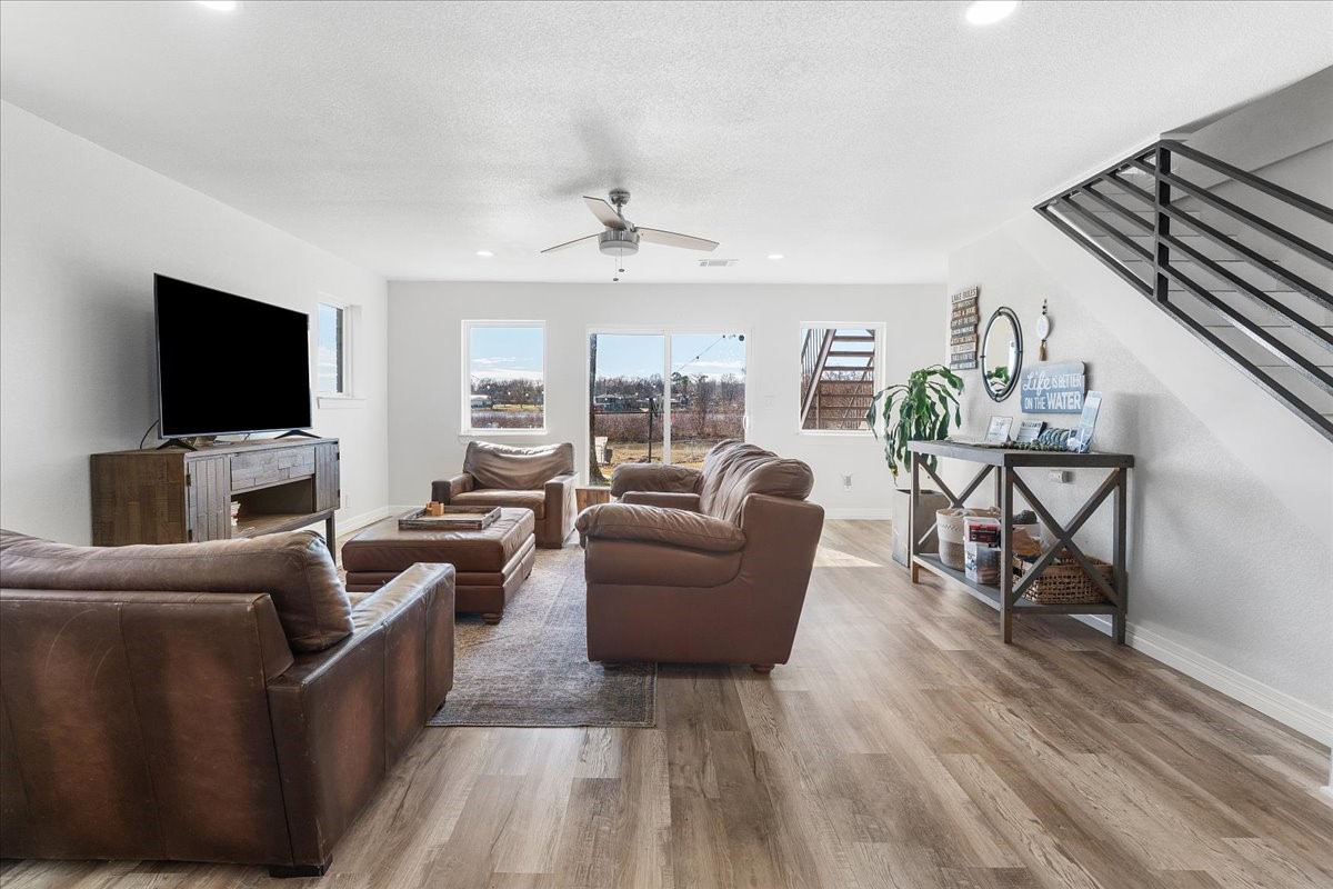 6837 Briar Road Azle TX 76020